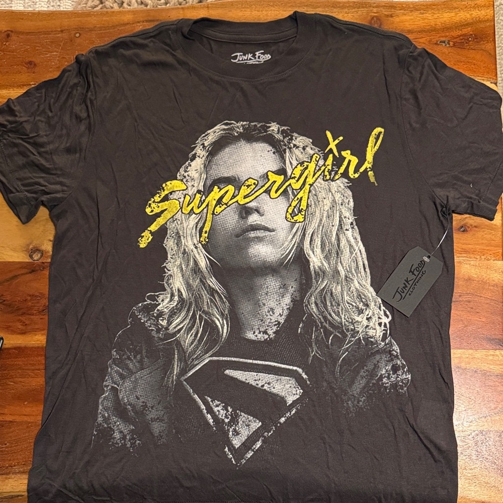 NWT Revolve Junk Food Clothing Supergirl Graphic Tee